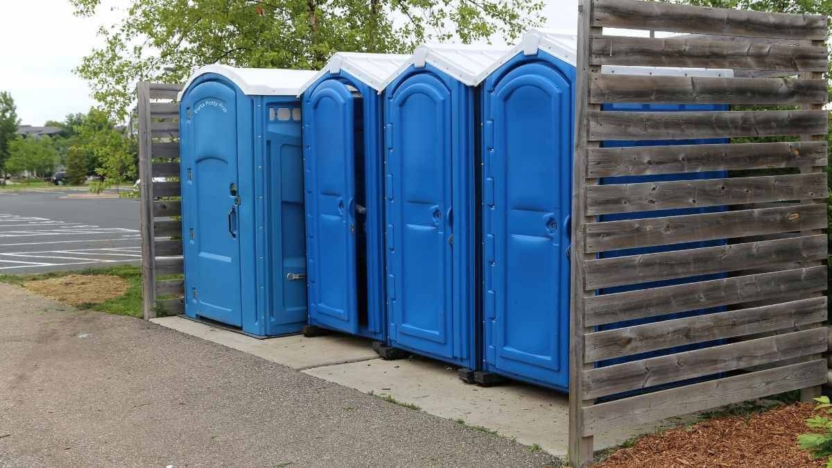 Porta Potty Rental Pros - Reliable Portable Toilet Rentals in Lindrith, NM, 87029